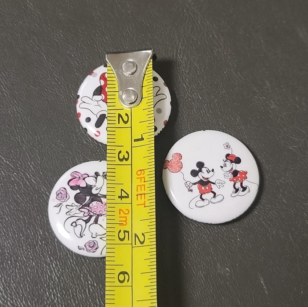 Set of 3 Minnie Mouse pins - Picture 7 of 8